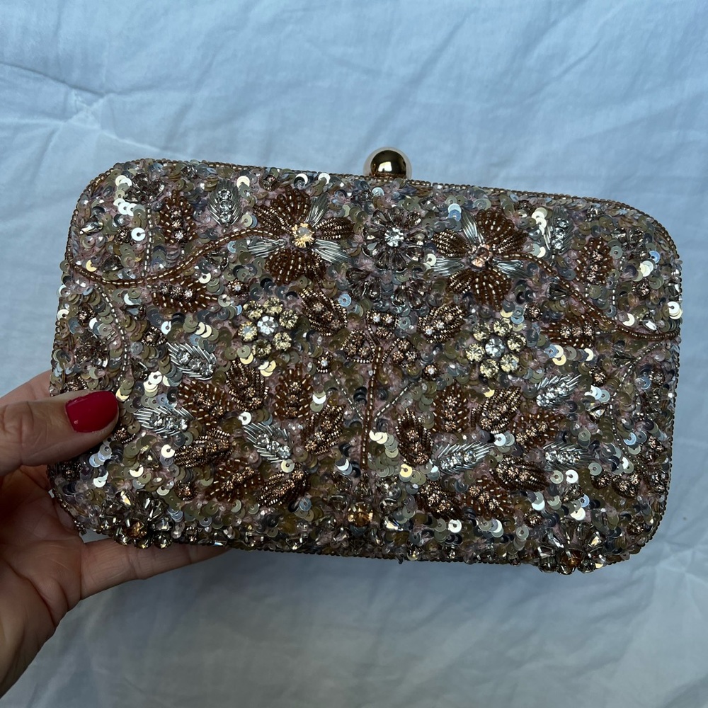 Rachel Parcell pink compact clutch/purse